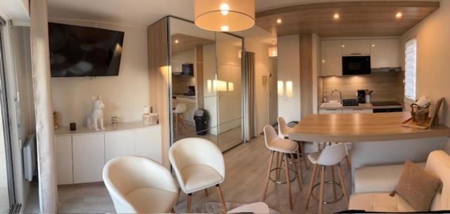 "Magnifique 2 Pieces " 150M Plages Et 500M Centre De Cabourg Bagian luar foto